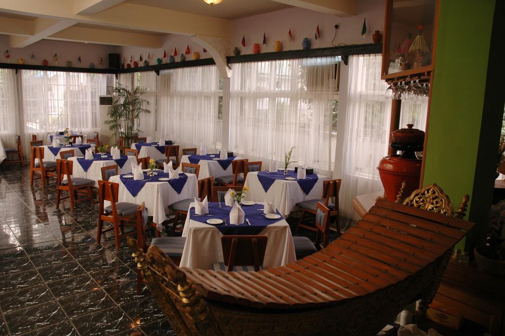 Emerald Land Hotel Mandalaj Kültér fotó
